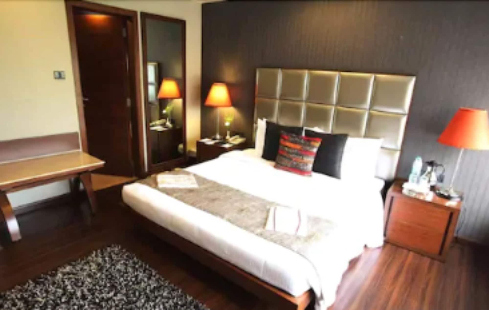 Sun-N-Sand Mumbai Juhu Beach Ngoại thất bức ảnh